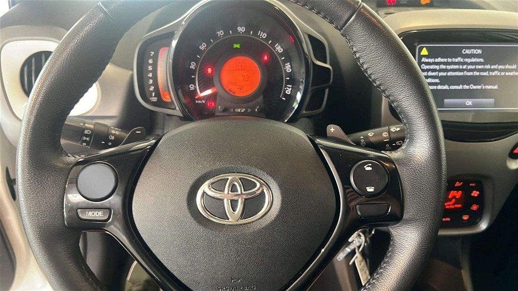 Toyota Aygo 1,0 VVT-I X-pression X-Shift 72HK 5d Aut. - Image 9