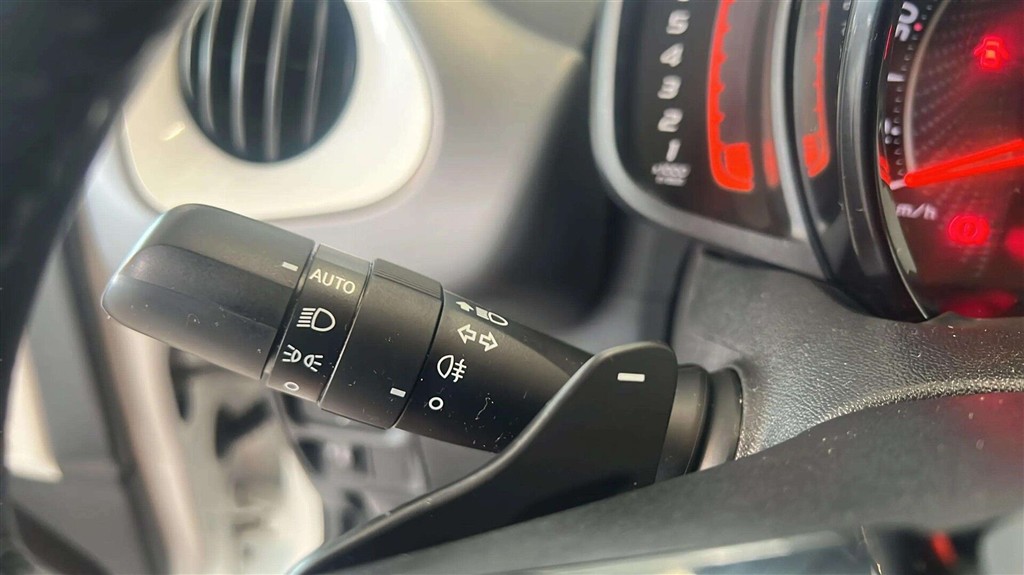 Toyota Aygo 1,0 VVT-I X-pression X-Shift 72HK 5d Aut. - Image 14