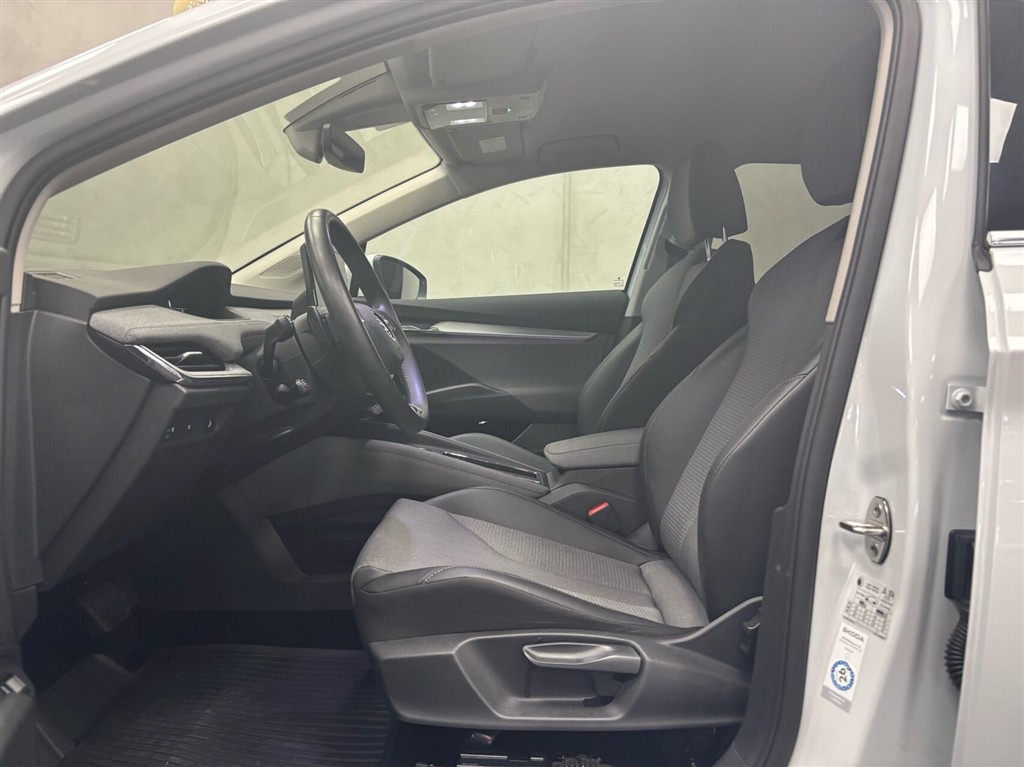 Skoda Enyaq 80 iV 204HK 5d Aut. - Image 8