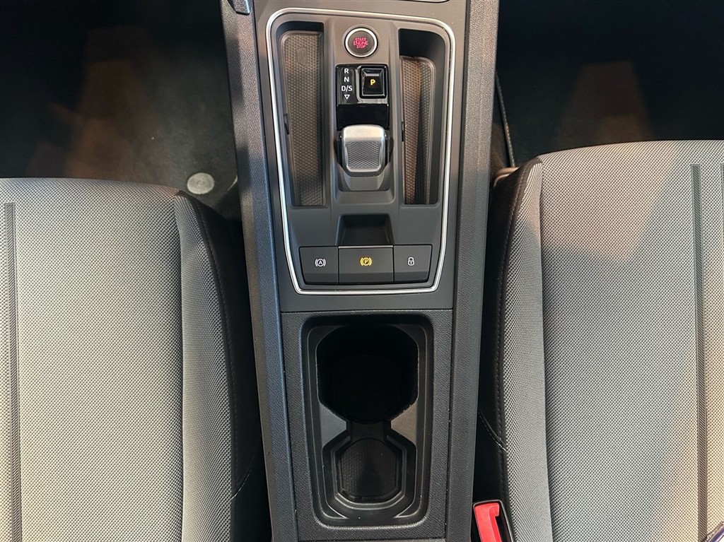 Seat Leon Sportstourer 1,0 e-TSI Mild hybrid Style DSG 110HK Stc 7g Aut. - Image 10