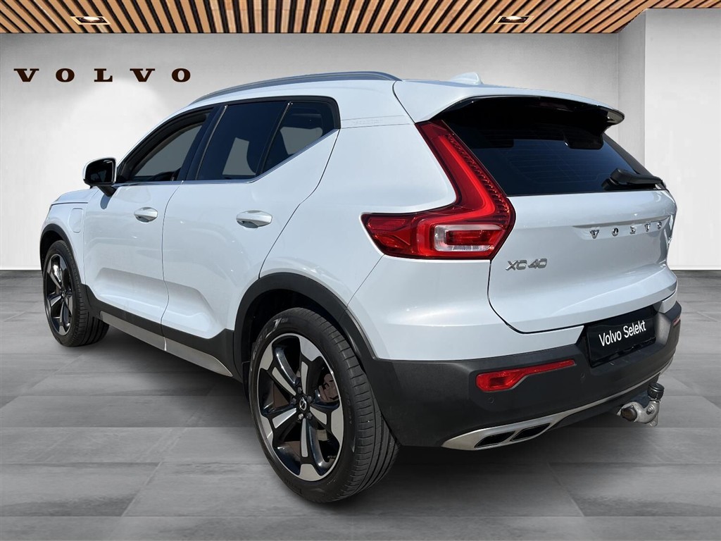 Volvo XC40 1,5 T5 Recharge Plugin-hybrid Inscription 262HK 5d 7g Aut. - Image 2
