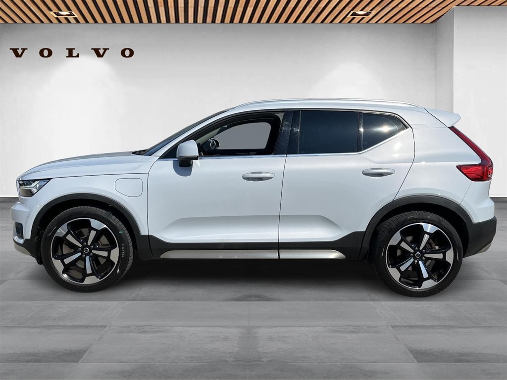 Volvo XC40 1,5 T5 Recharge Plugin-hybrid Inscription 262HK 5d 7g Aut. - Image 3