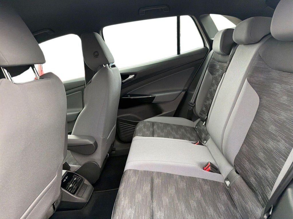 VW ID.4 EL Pro Performance 204HK 5d Aut. - Image 11