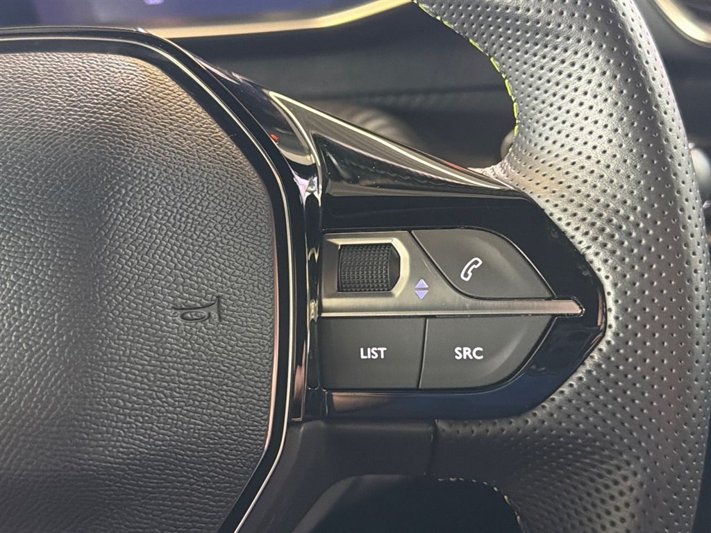 Peugeot e-208 EL GT 156HK 5d Aut. - Image 14