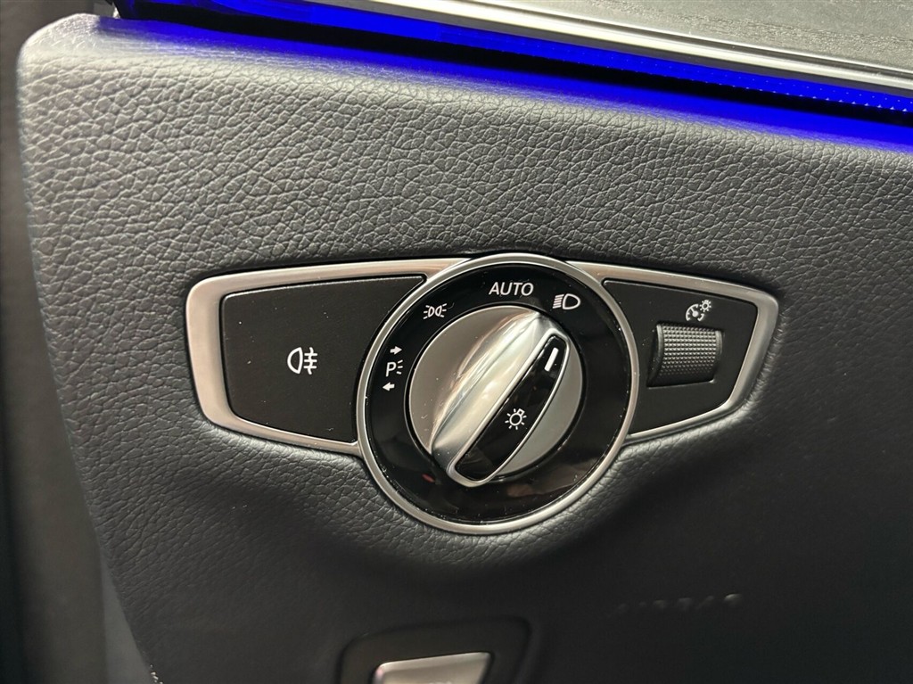Mercedes-Benz E300 de T 2,0 Plugin-hybrid Avantgarde 9G-Tronic 306HK Stc Aut. - Image 21