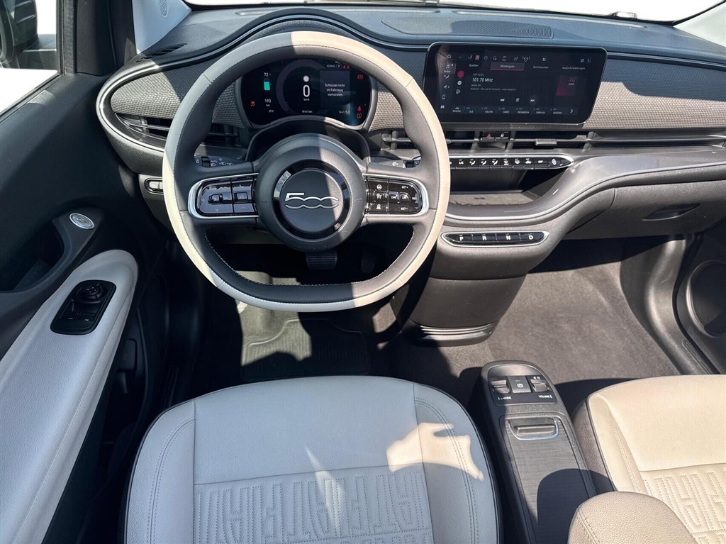 Fiat 500e EL La Prima By Bocelli 118HK Cabr. Aut. - Image 9