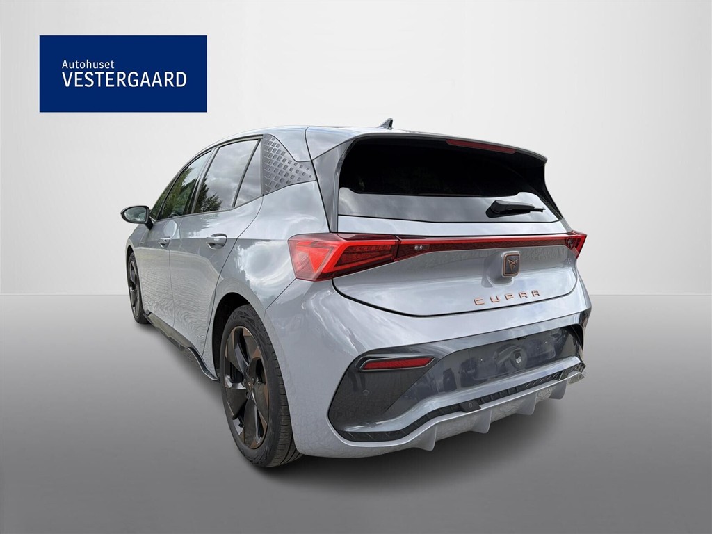 Cupra Born EL Dinamica Pack High 204HK 5d Aut. - Image 3