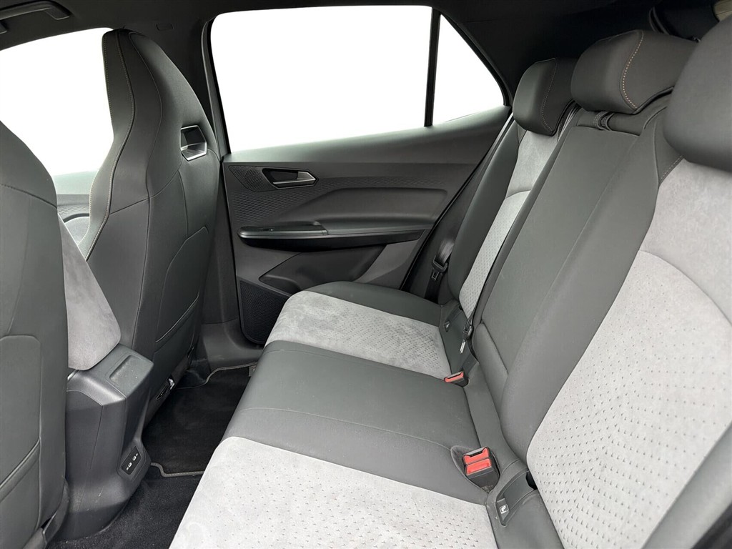 Cupra Born EL Dinamica Pack High 204HK 5d Aut. - Image 5