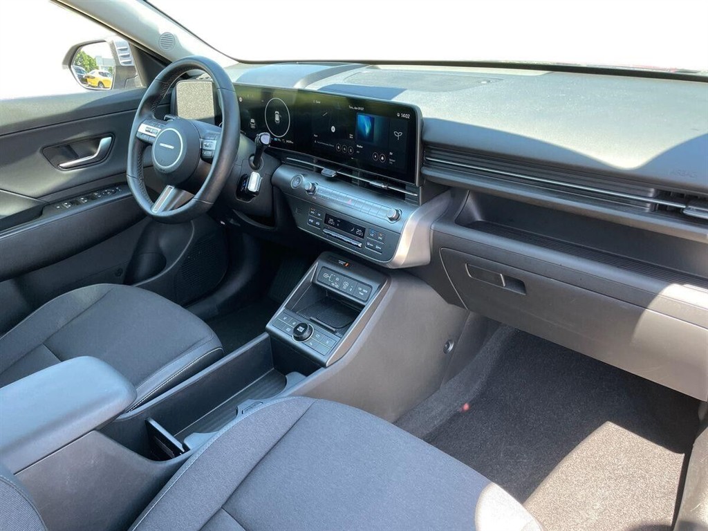 Hyundai Kona Electric 65,4 kWh Ultimate Long Range 217HK 5d Aut. - Image 13