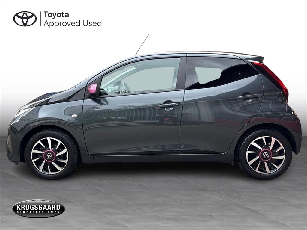 Toyota Aygo 1,0 VVT-I X-Style + DAB+ 72HK 5d - Image 2