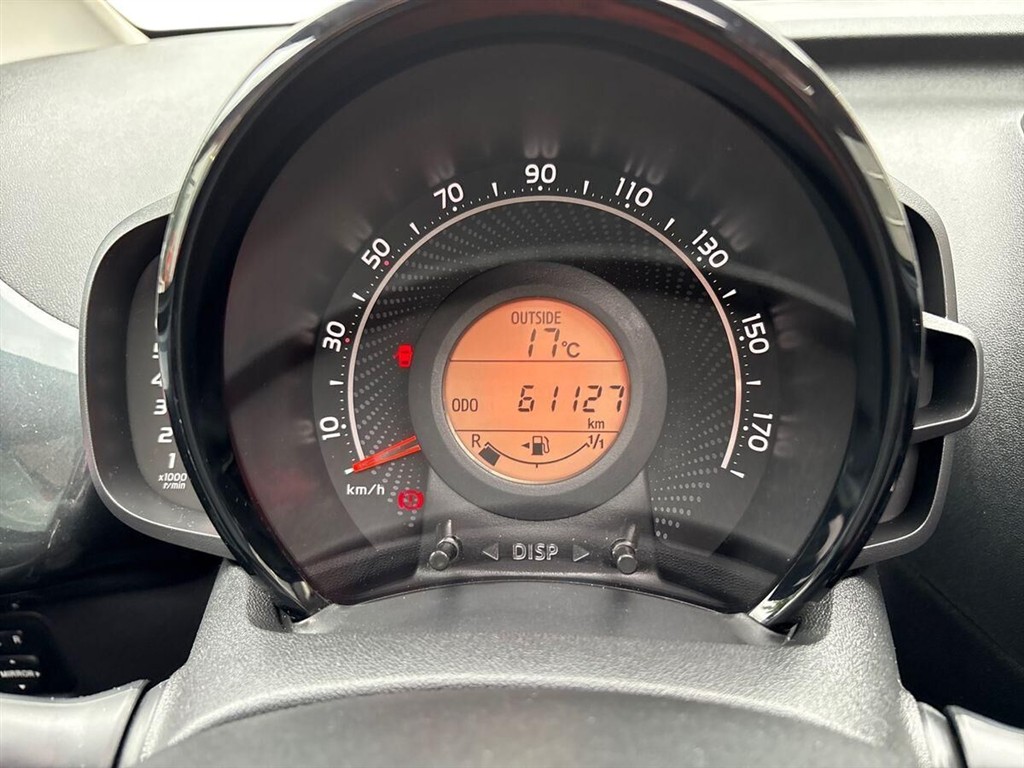 Toyota Aygo 1,0 VVT-I X-Style + DAB+ 72HK 5d - Image 13