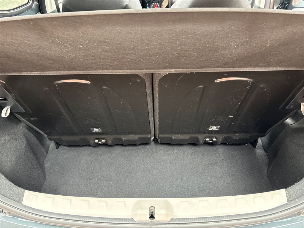 Toyota Aygo 1,0 VVT-I X-Style + DAB+ 72HK 5d - Image 17
