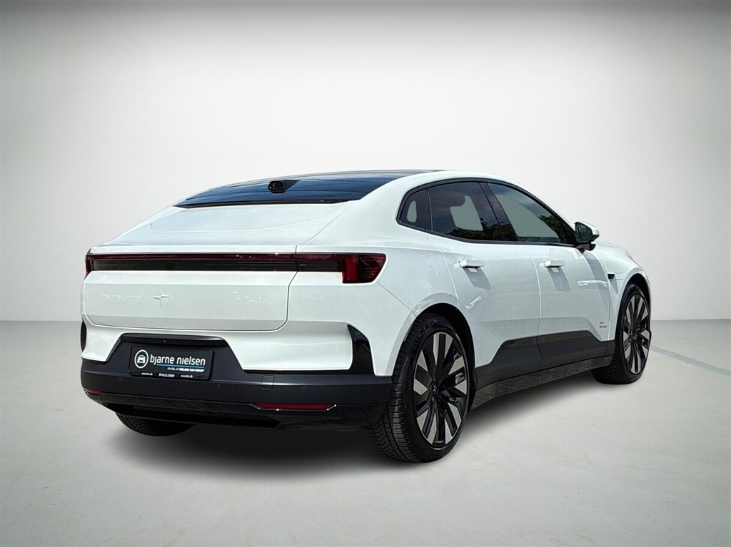 Polestar 4 EL LRSM 272HK 5d Aut. - Image 2