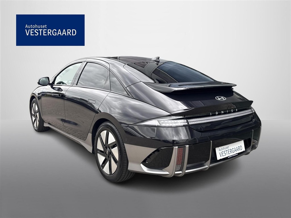 Hyundai Ioniq 6 Electric 77,4 kWh Ultimate 229HK Aut. - Image 3