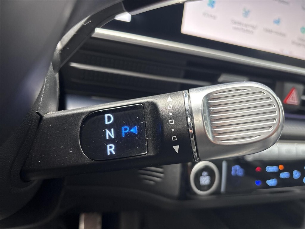 Hyundai Ioniq 6 Electric 77,4 kWh Ultimate 229HK Aut. - Image 23