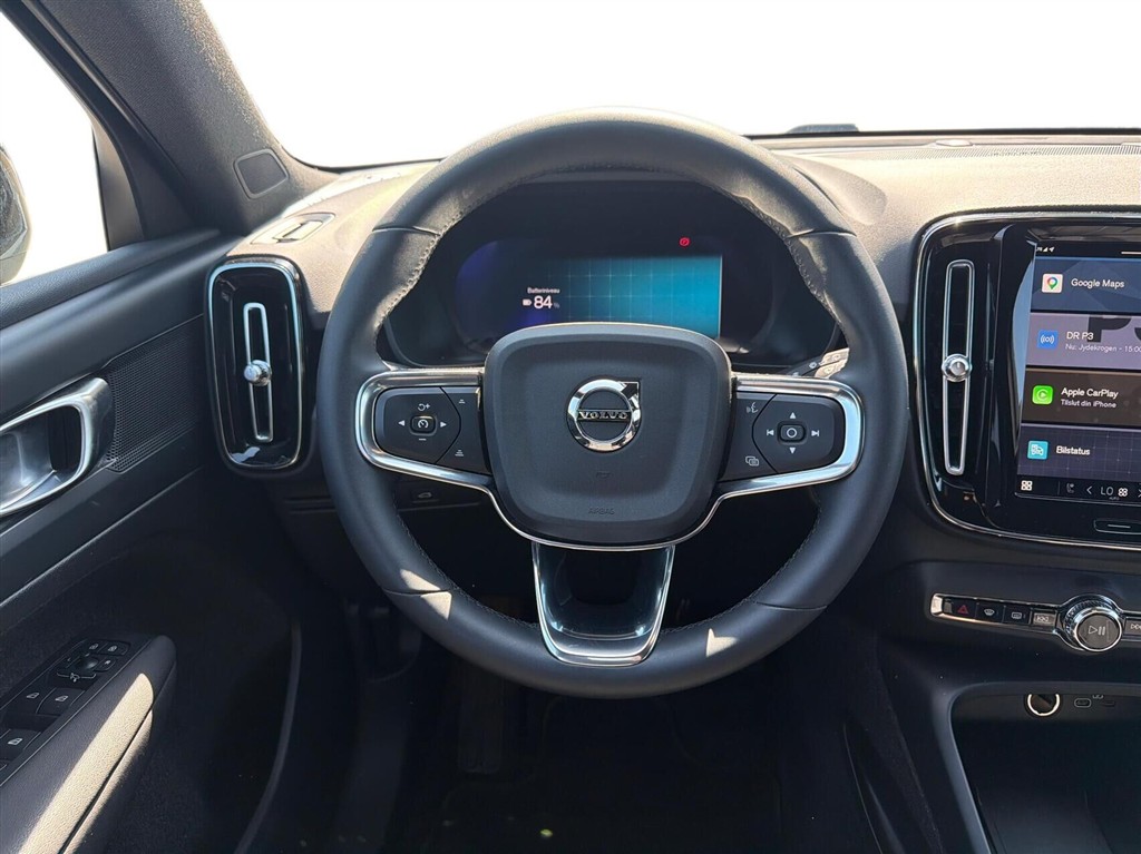 Volvo XC40 P6 Recharge Plus 231HK 5d Aut. - Image 12