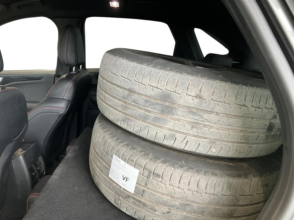 Ford Kuga 2,5 Plugin-hybrid ST-Line X CVT 225HK 5d Trinl. Gear - Image 5