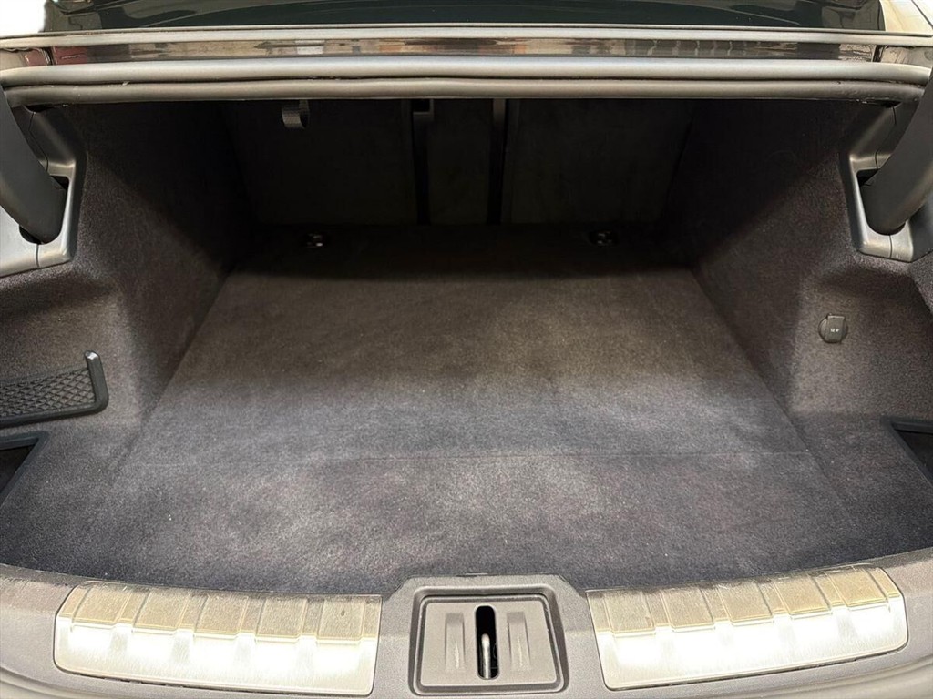 Porsche Taycan 4S EL 4x4 435HK 4d Aut. - Image 13