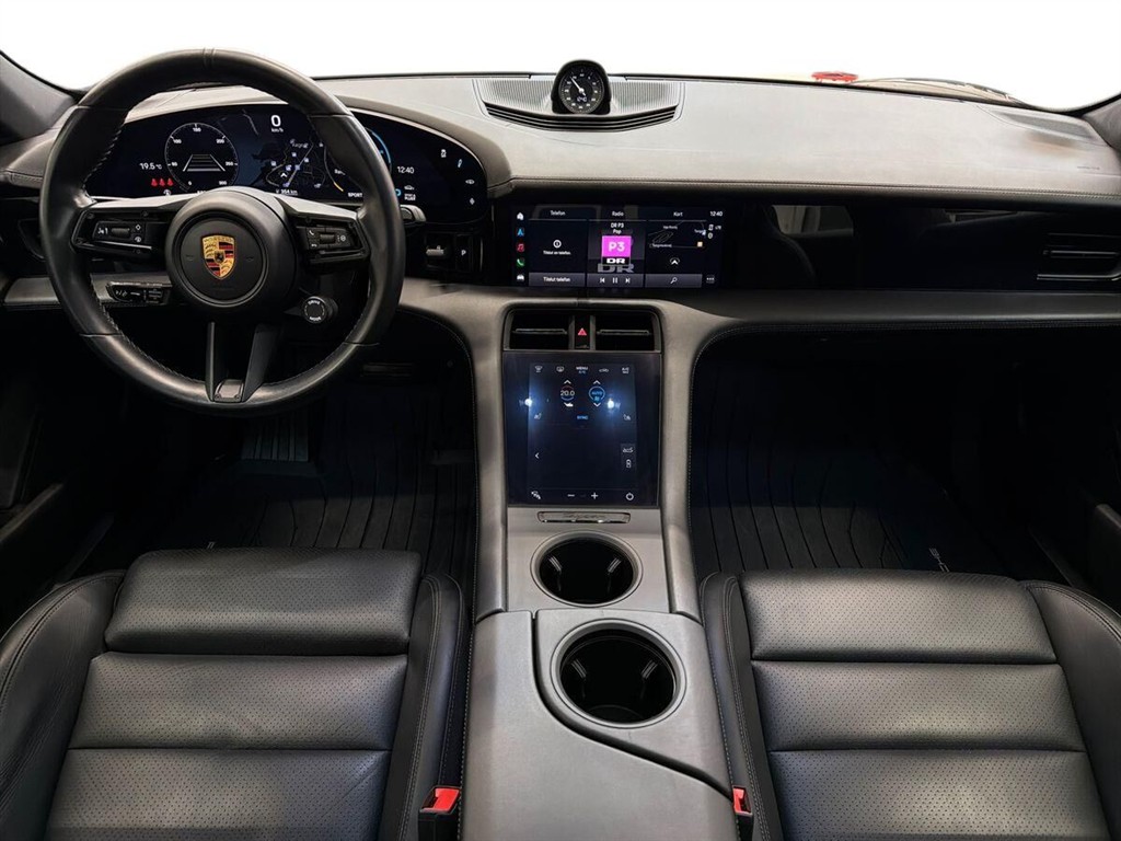Porsche Taycan 4S EL 4x4 435HK 4d Aut. - Image 4