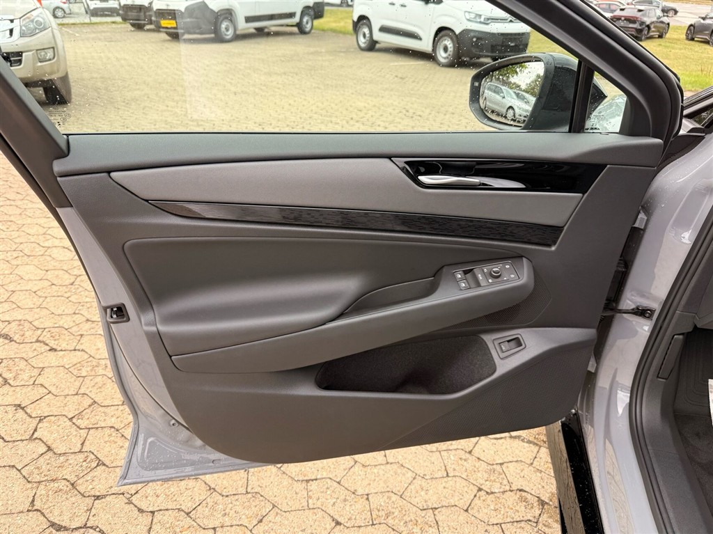 VW ID.7 Tourer EL Pro 286HK Stc Aut. - Image 7
