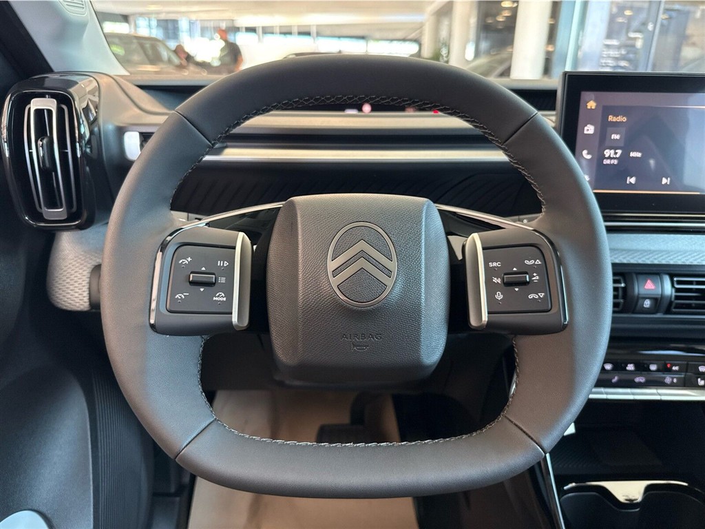 Citroën e-C3 Aircross Extended Range Plus 113HK 5d Aut. - Image 17