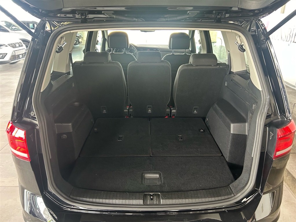 VW Touran 1,5 TSI EVO ACT Comfortline Family DSG 150HK 7g Aut. - Image 5