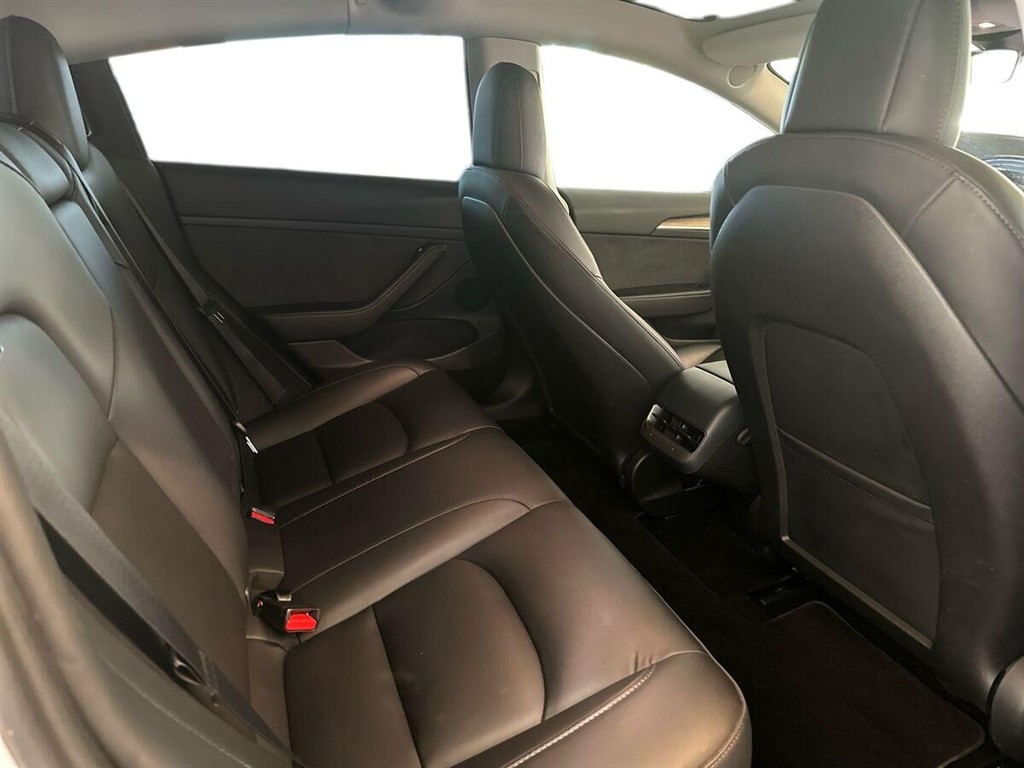 Tesla Model 3 EL Performance AWD 513HK Aut. - Image 12