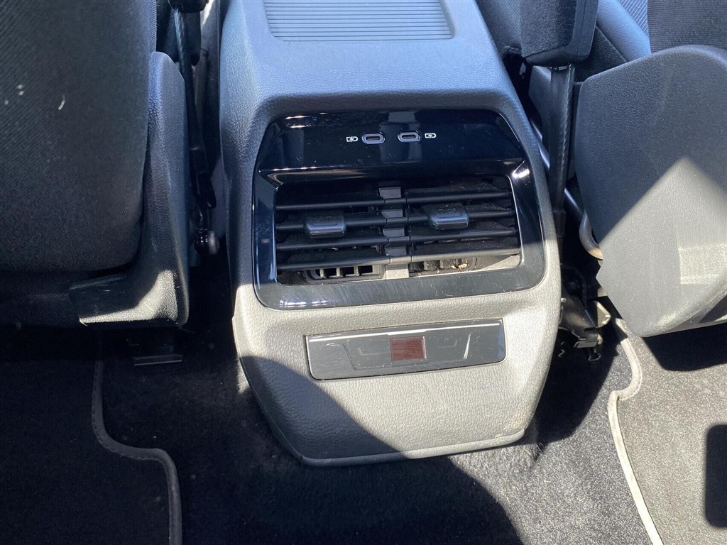 VW ID.4 EL GTX 4Motion 299HK 5d Aut. - Image 7