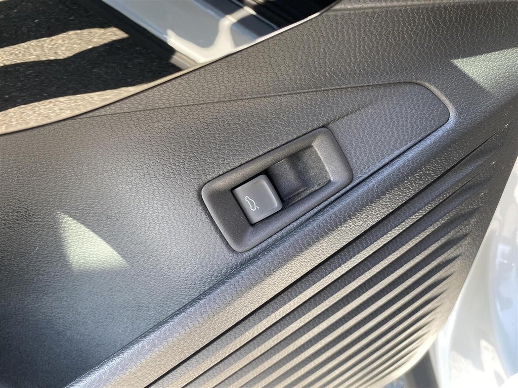VW ID.4 EL GTX 4Motion 299HK 5d Aut. - Image 20