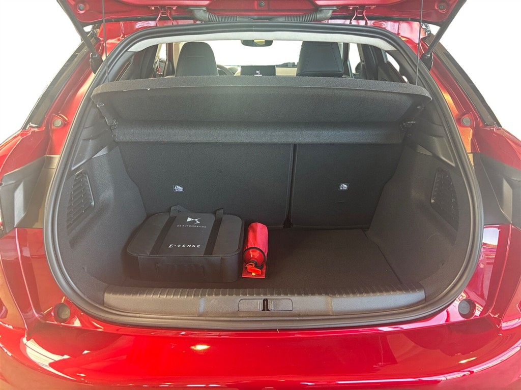 DS DS3 Crossback E-Tense Rivoli 156HK 5d Aut. - Image 16