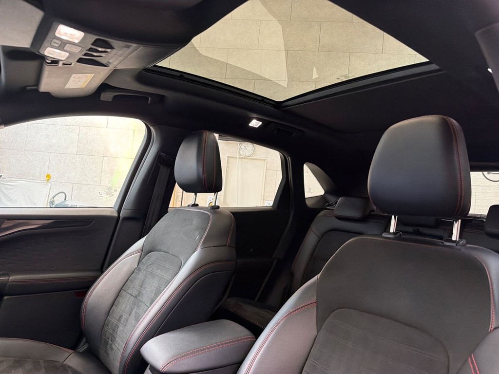 Ford Kuga 2,5 Plugin-hybrid ST-Line X CVT 225HK 5d Trinl. Gear - Image 14