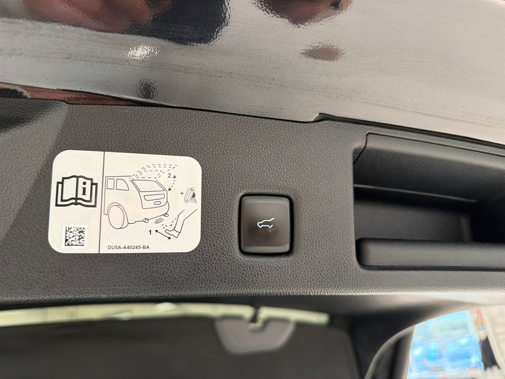 Ford Kuga 2,5 Plugin-hybrid ST-Line X CVT 225HK 5d Trinl. Gear - Image 15