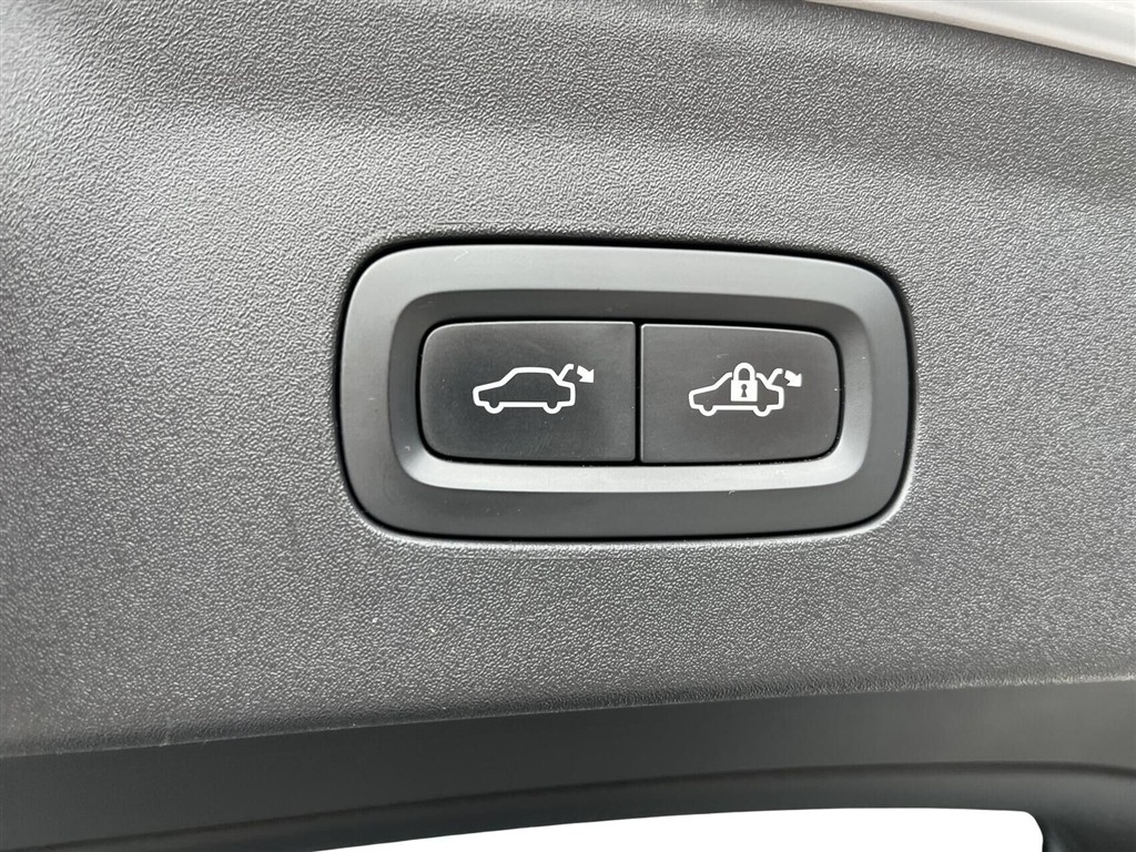 Polestar 2 EL Intro Dual motor AWD 408HK 5d Aut. - Image 11