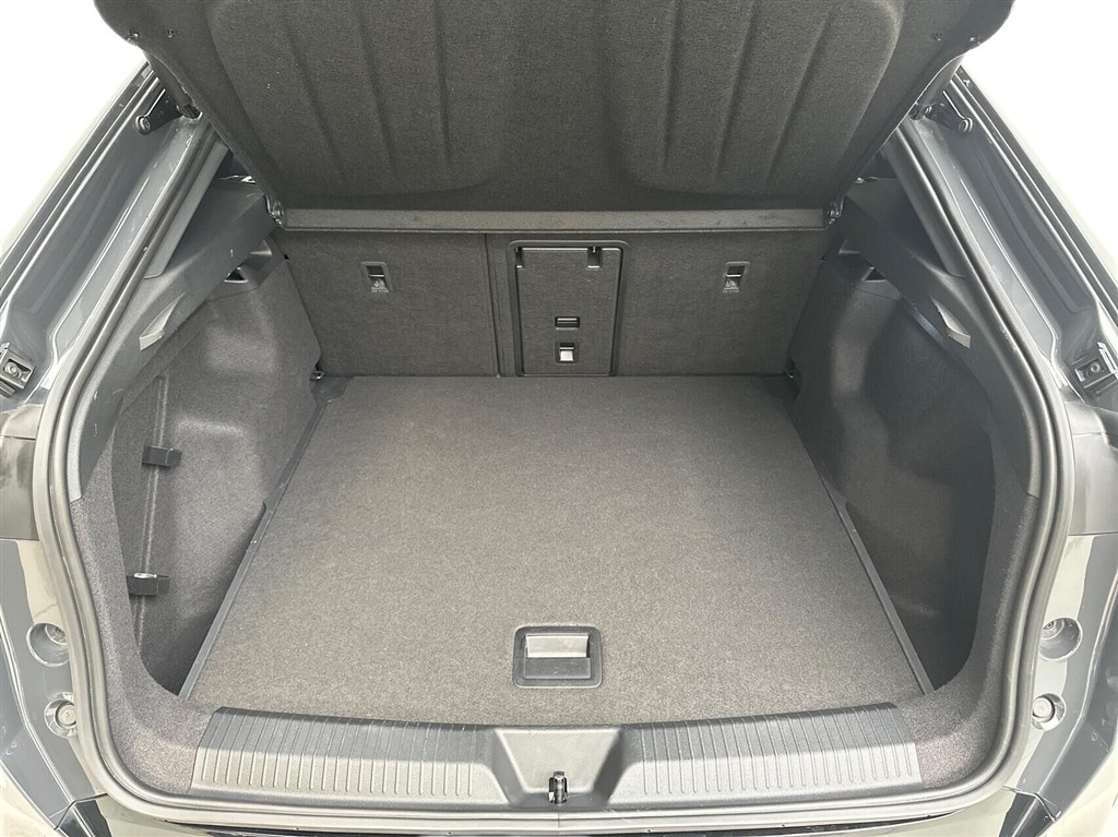 Cupra Tavascan EL VZ Adrenaline 4X4 340HK 5d Aut. - Image 14