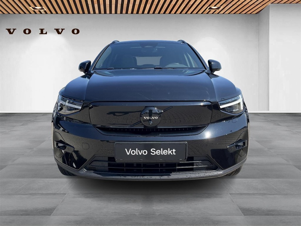 Volvo EX40 Twin Motor Performance Black Edition AWD 442HK 5d Aut. - Image 9