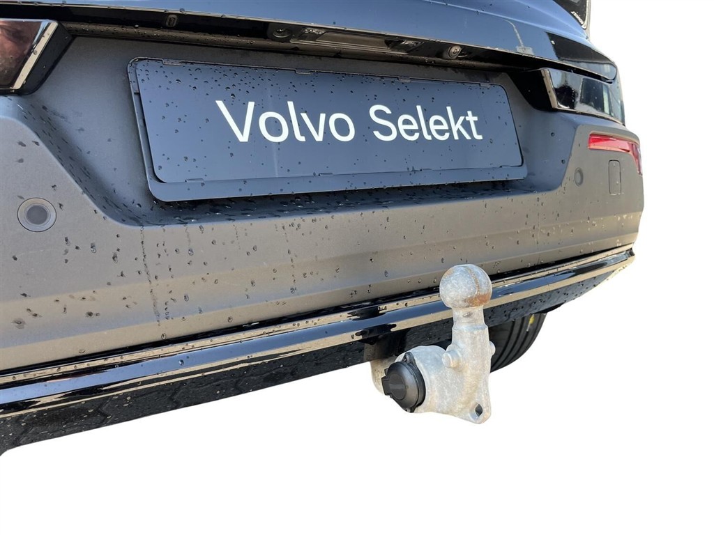 Volvo EX40 Twin Motor Performance Black Edition AWD 442HK 5d Aut. - Image 16