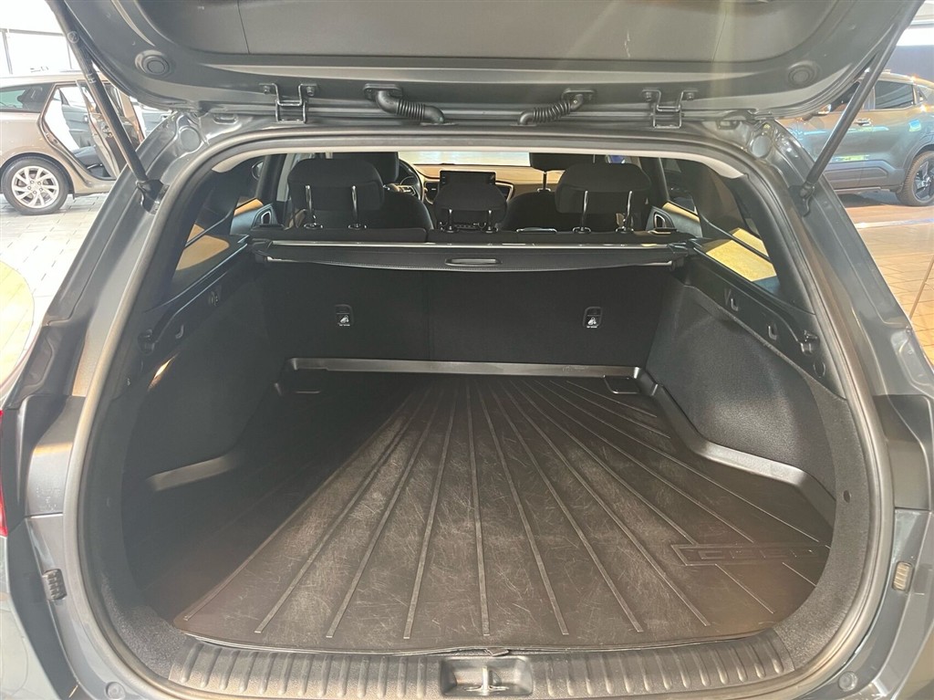 Kia Ceed SW 1,0 T-GDI Prestige 100HK Stc 6g - Image 7