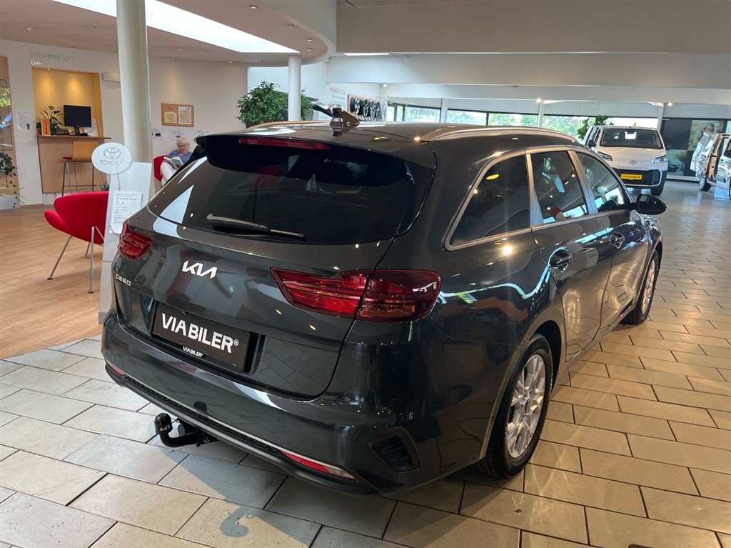 Kia Ceed SW 1,0 T-GDI Prestige 100HK Stc 6g - Image 4