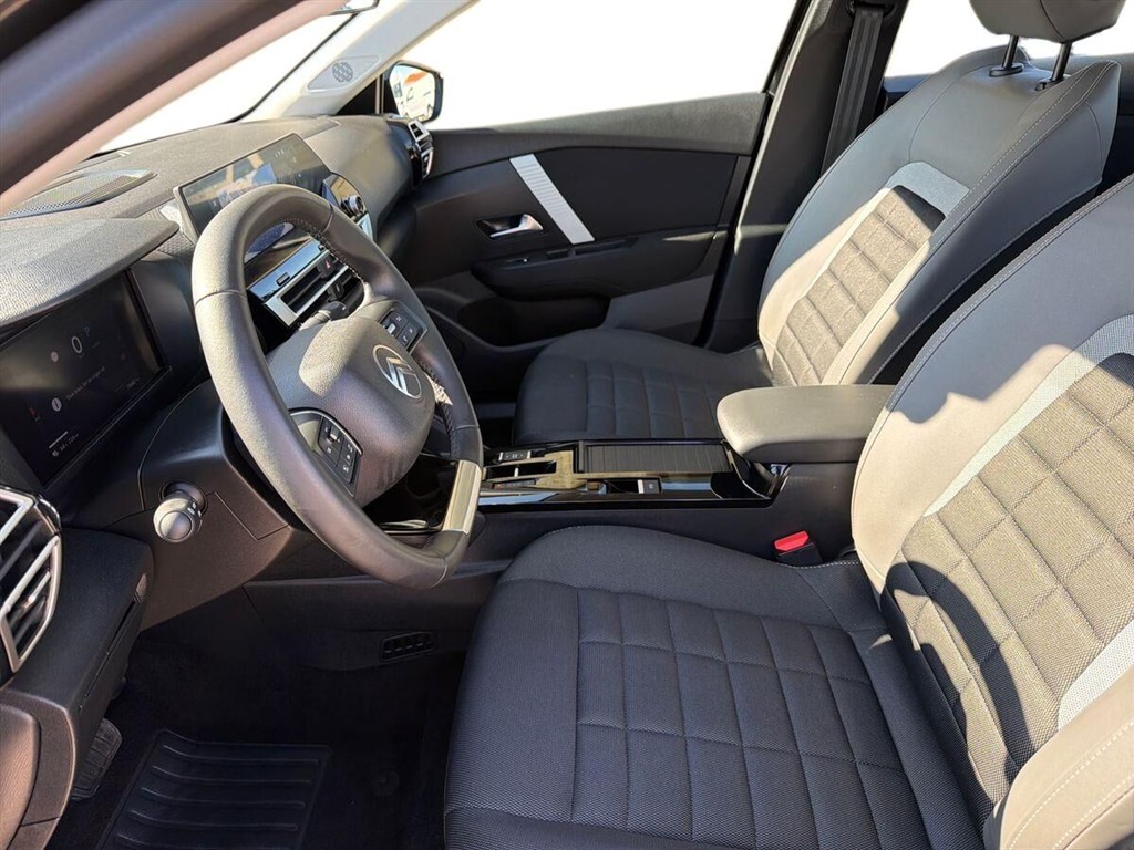 Citroën e-C4 X EL Plus 156HK 5d Aut. - Image 10