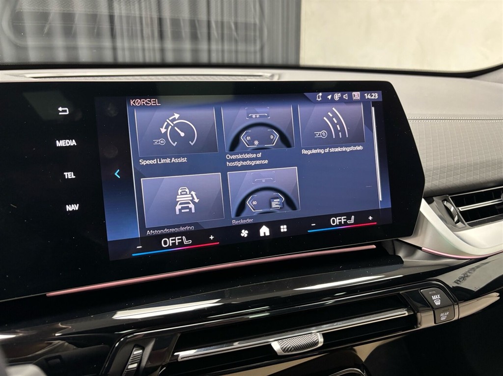 BMW iX2 eDrive20 EL M-Sport 204HK 5d Aut. - Image 19