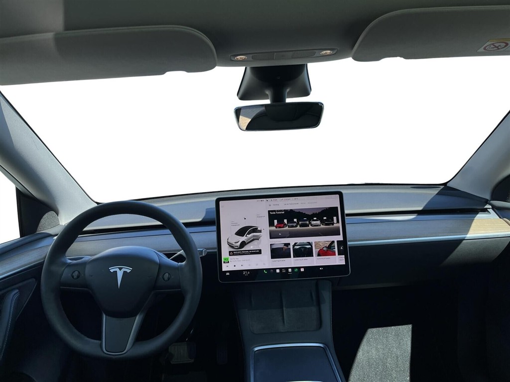 Tesla Model Y EL Long Range AWD 514HK 5d Aut. - Image 6
