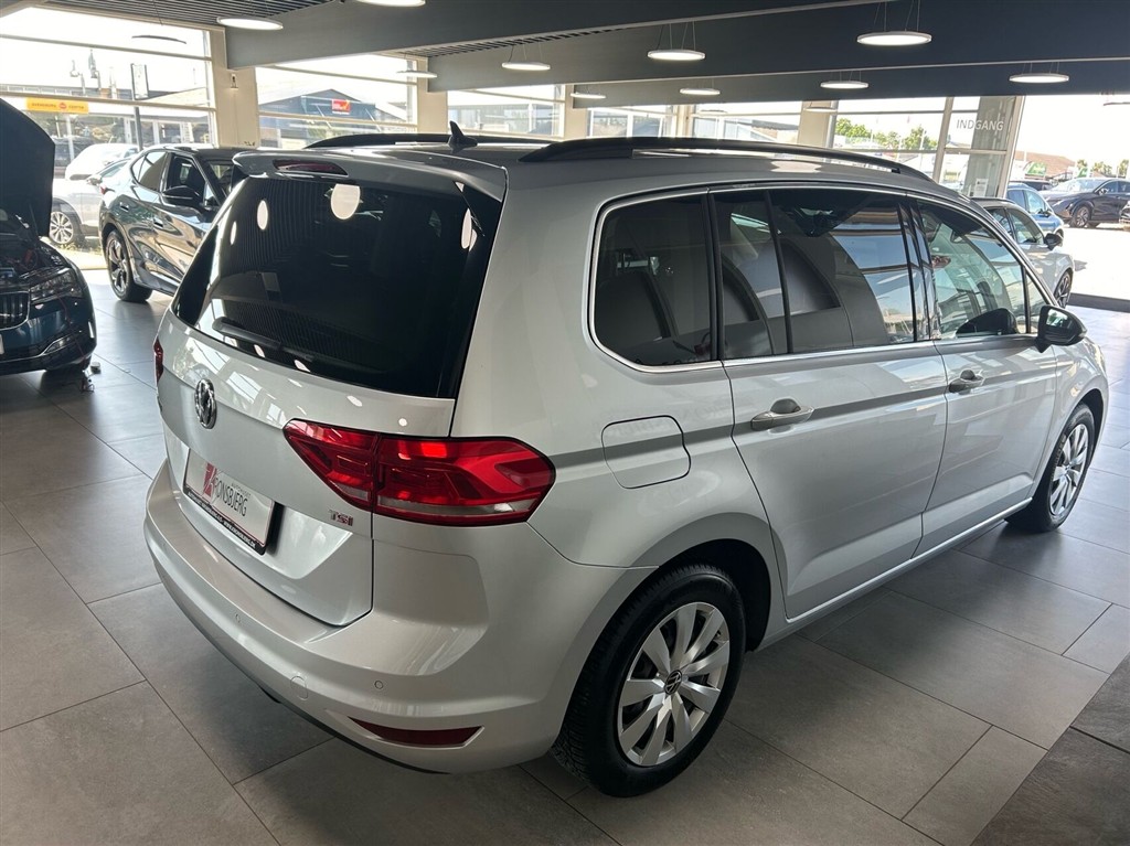 VW Touran 1,4 TSI BMT Comfortline DSG 150HK 7g Aut. - Image 3
