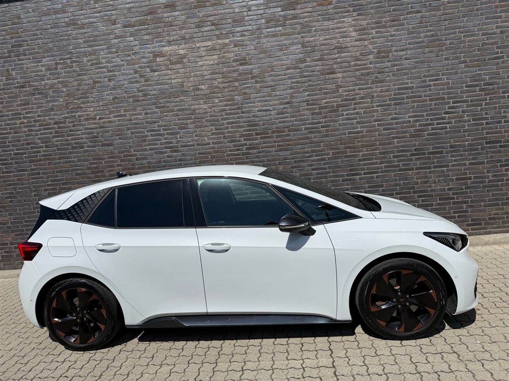 Cupra Born EL e-Boost 231HK 5d Aut. - Image 2