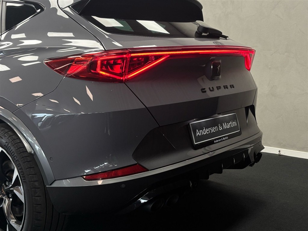 Cupra Formentor 2,0 TSI VZ 4X4 DSG 310HK 5d 7g Aut. - Image 6