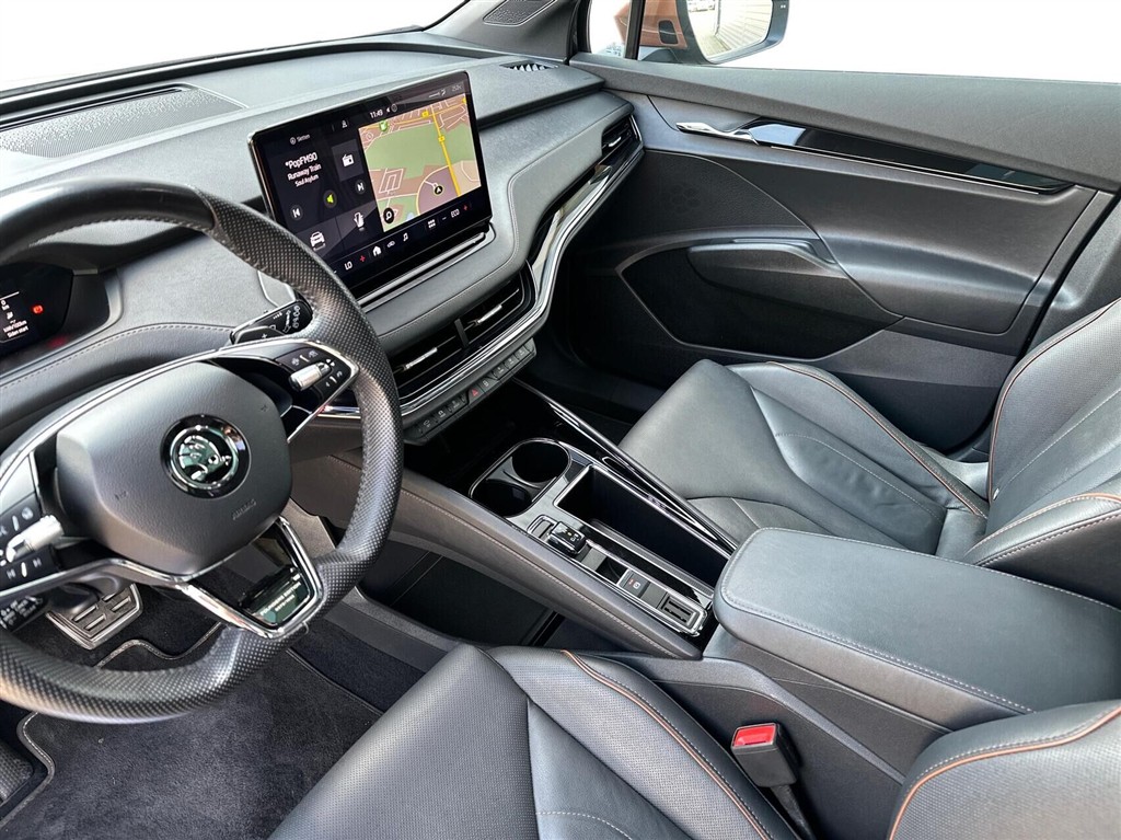 Skoda Enyaq 80X iV Founders Edition 4x4 265HK 5d Aut. - Image 5