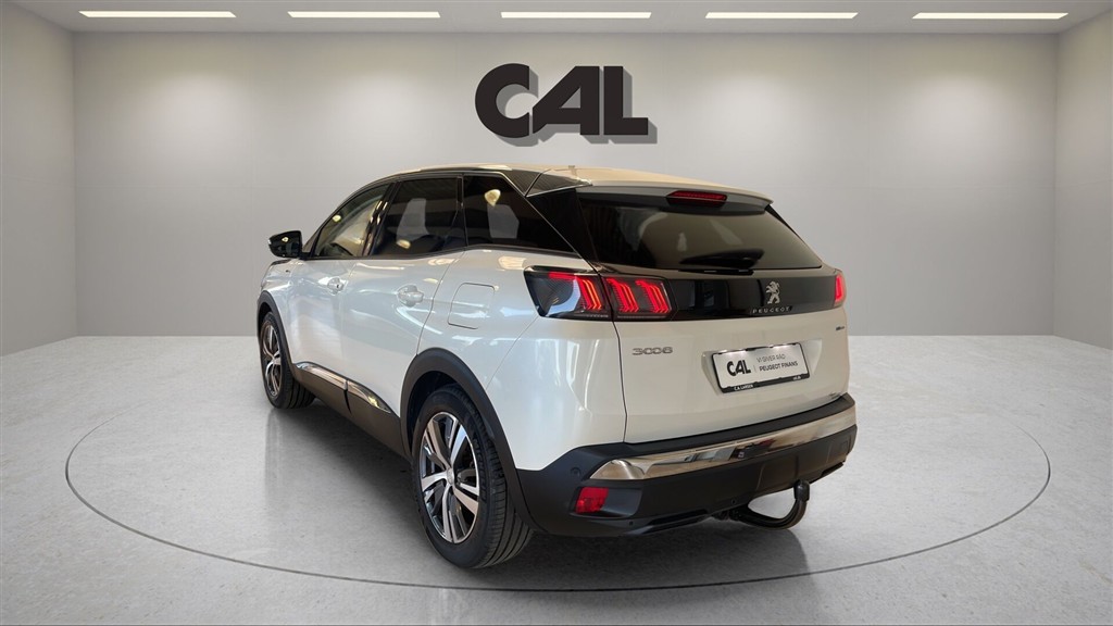 Peugeot 3008 1,6 PureTech Plugin-hybrid Allure Pack EAT8 225HK 5d 8g Aut. - Image 3