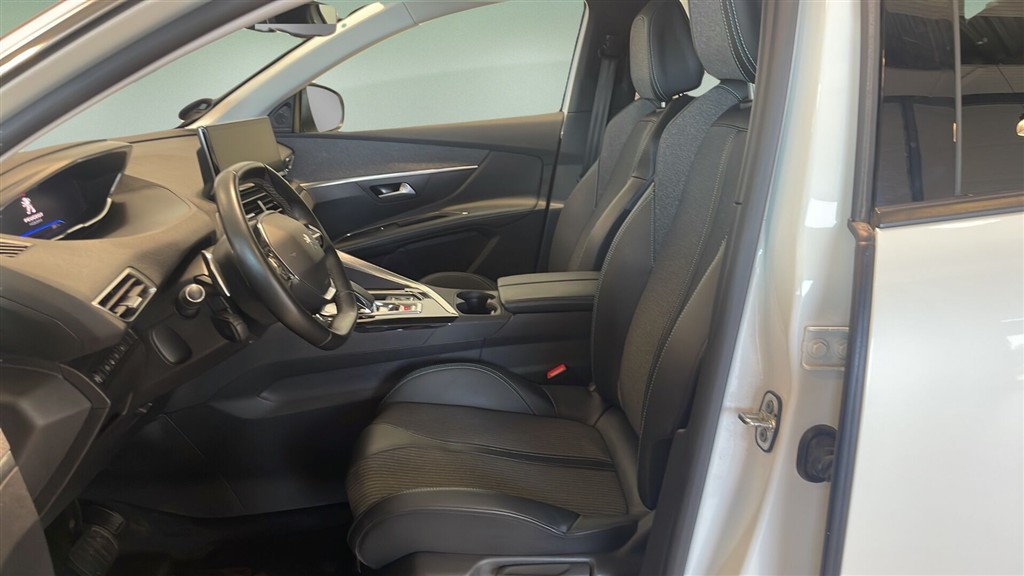 Peugeot 3008 1,6 PureTech Plugin-hybrid Allure Pack EAT8 225HK 5d 8g Aut. - Image 5