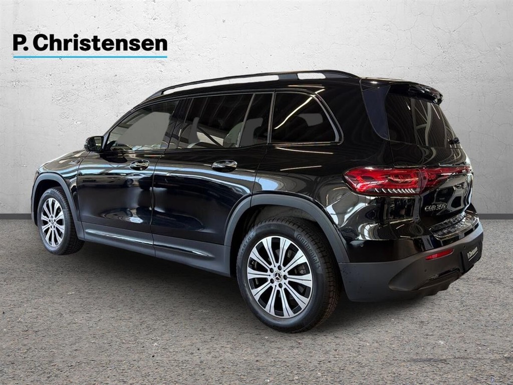 Mercedes-Benz EQB 350 7 pers. EL AMG Line 4Matic 292HK 5d Aut. - Image 3