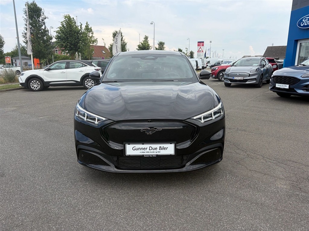 Ford Mustang Mach-E EL UR Premium 294HK 5d Aut. - Image 2