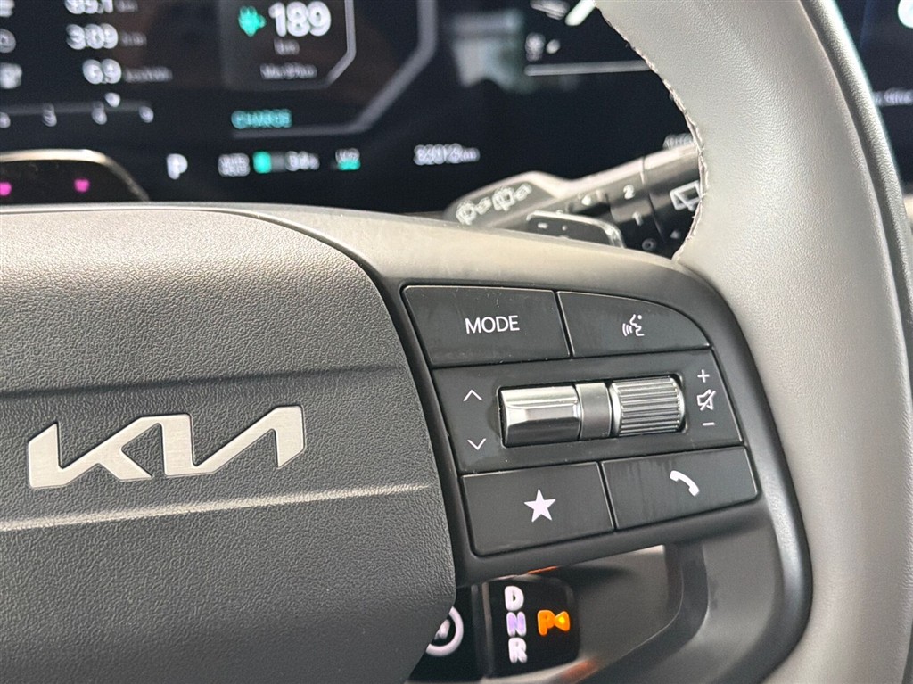 Kia EV3 Long Range Prestige 204HK 5d Aut. - Image 18
